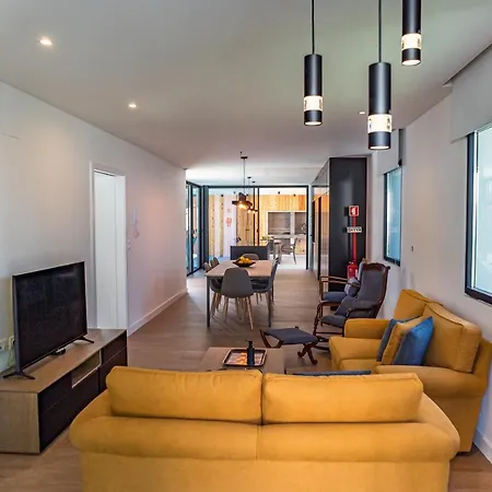 Populo's Place Ponta Delgada (Sao Miguel)