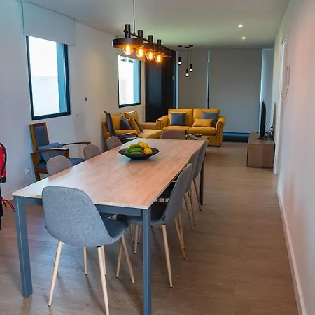 Populo's Place Villa *