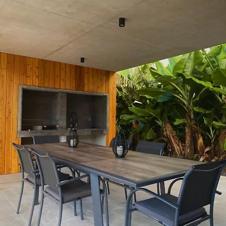 Populo's Place Villa *