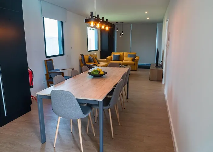 Populo's Place Villa *